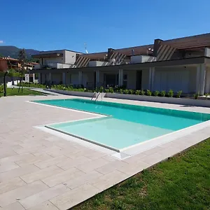 Apartmentsgarda - Il Leccio Garda (Verona)