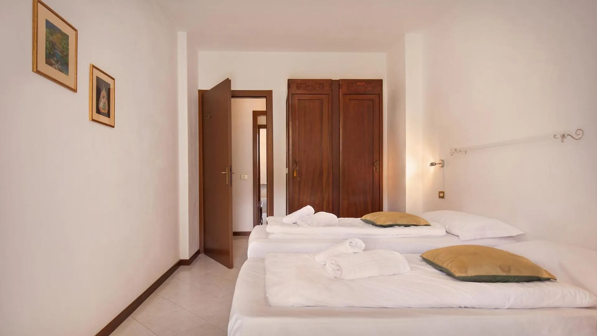 Apartment Casa Lory-Appartamento A Garda Garda