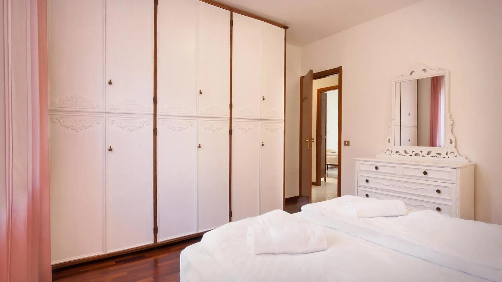 Casa Lory-Appartamento A Garda Garda